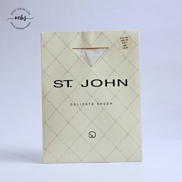 NWT St. John Delicate Sheer Toner Top Pantyhose Style 228 Ivory Size A - Picture 1 of 6